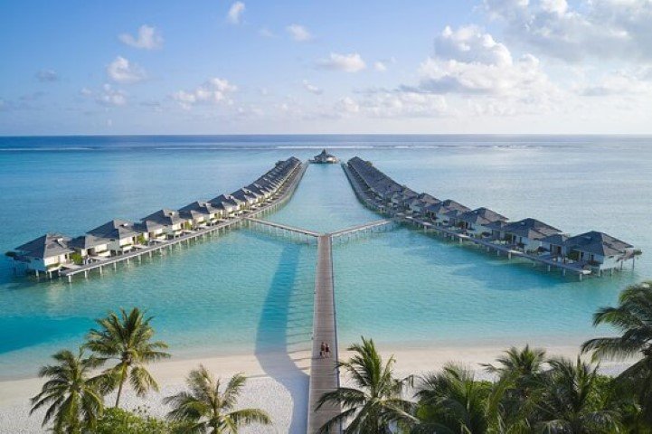destination image